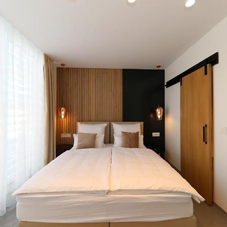 Whiterooms 12 Zadar Ngoại thất bức ảnh